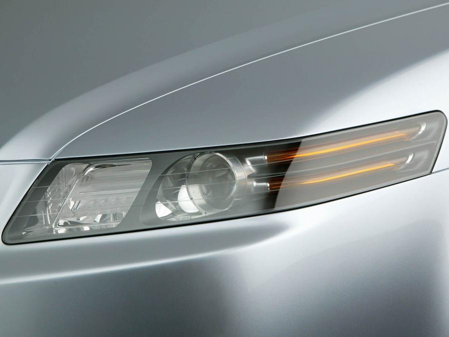 Детали экстерьера Acura TL Concept 2003 года  (фото 4 из 14)